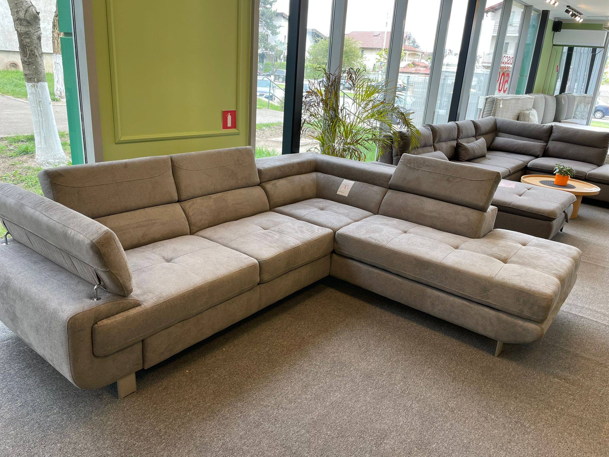 Coltar Lotos - Extensibil cu lada de depozitare